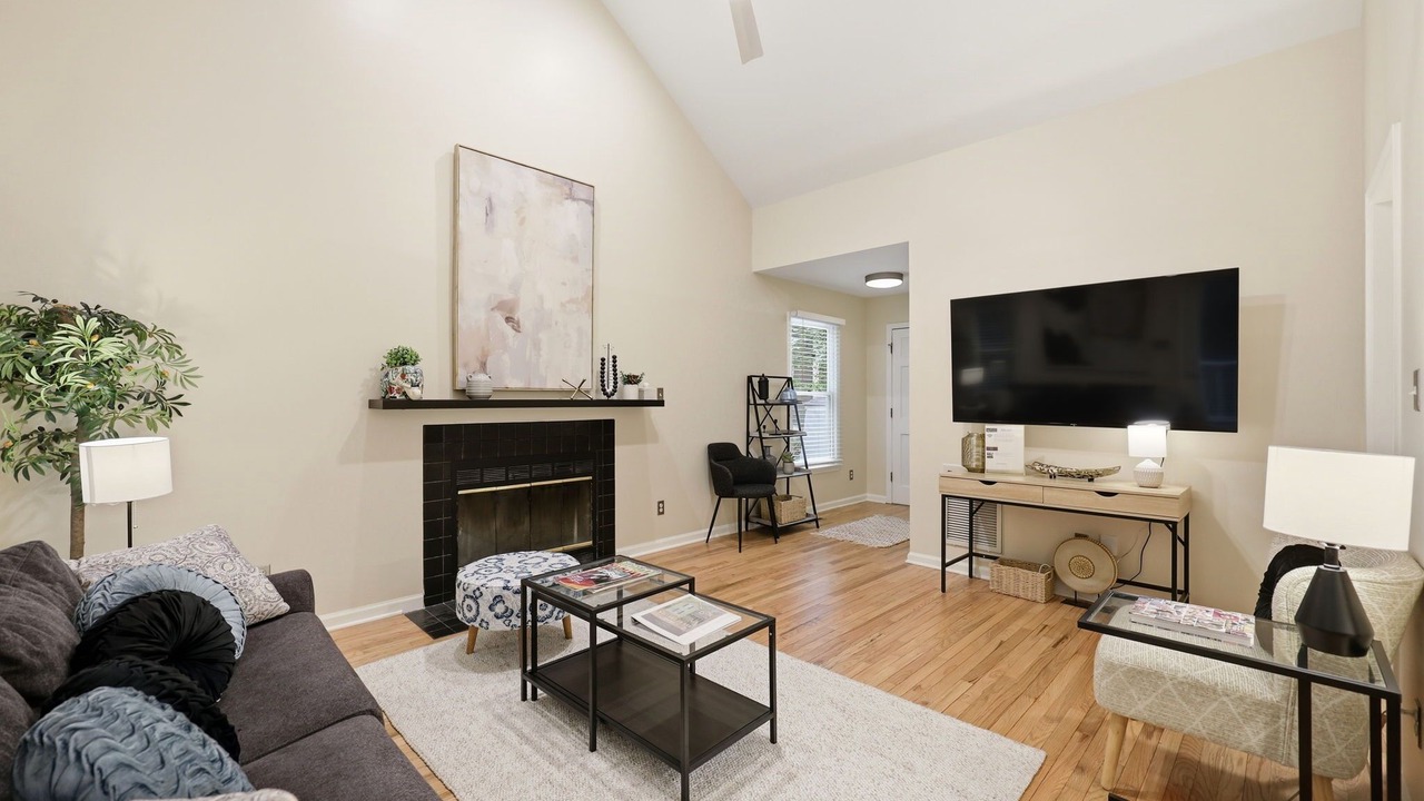 Photo of Livingroom in Duke Park