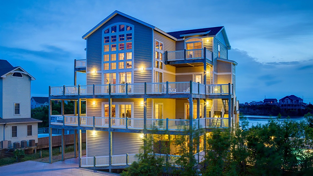 Photo of Outdoor in Waves