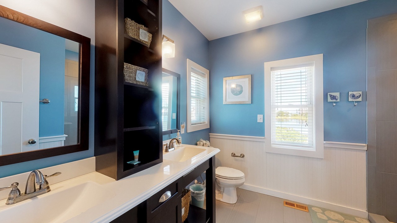 Photo of Bathroom in Brigands' Bay