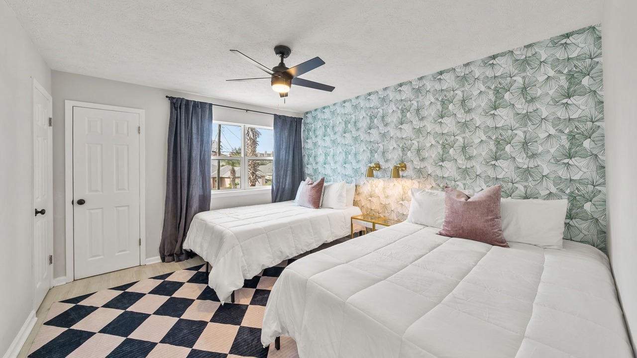 Photo of Bedroom in Holiday Beach