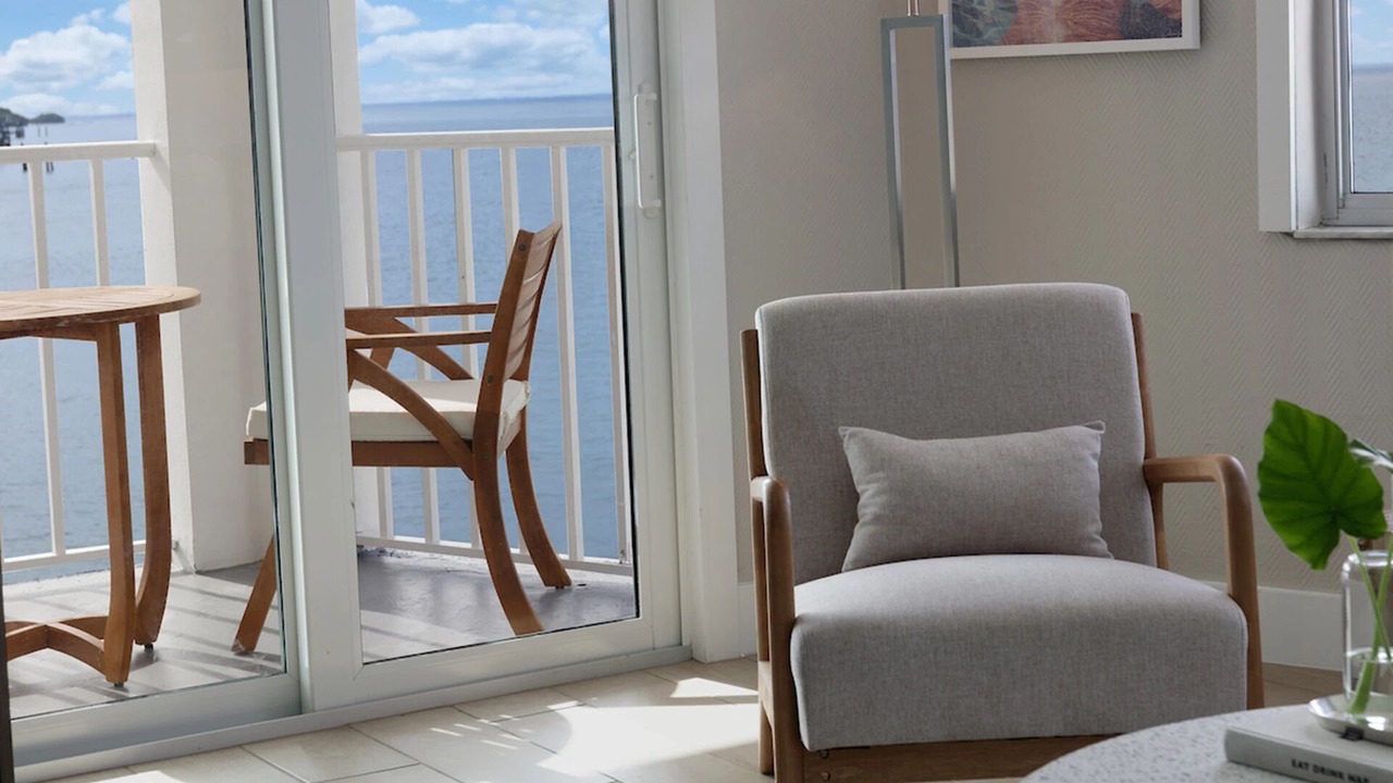 Photo of Livingroom in Pinellas Point