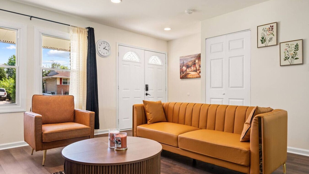 Photo of Livingroom in Sterling
