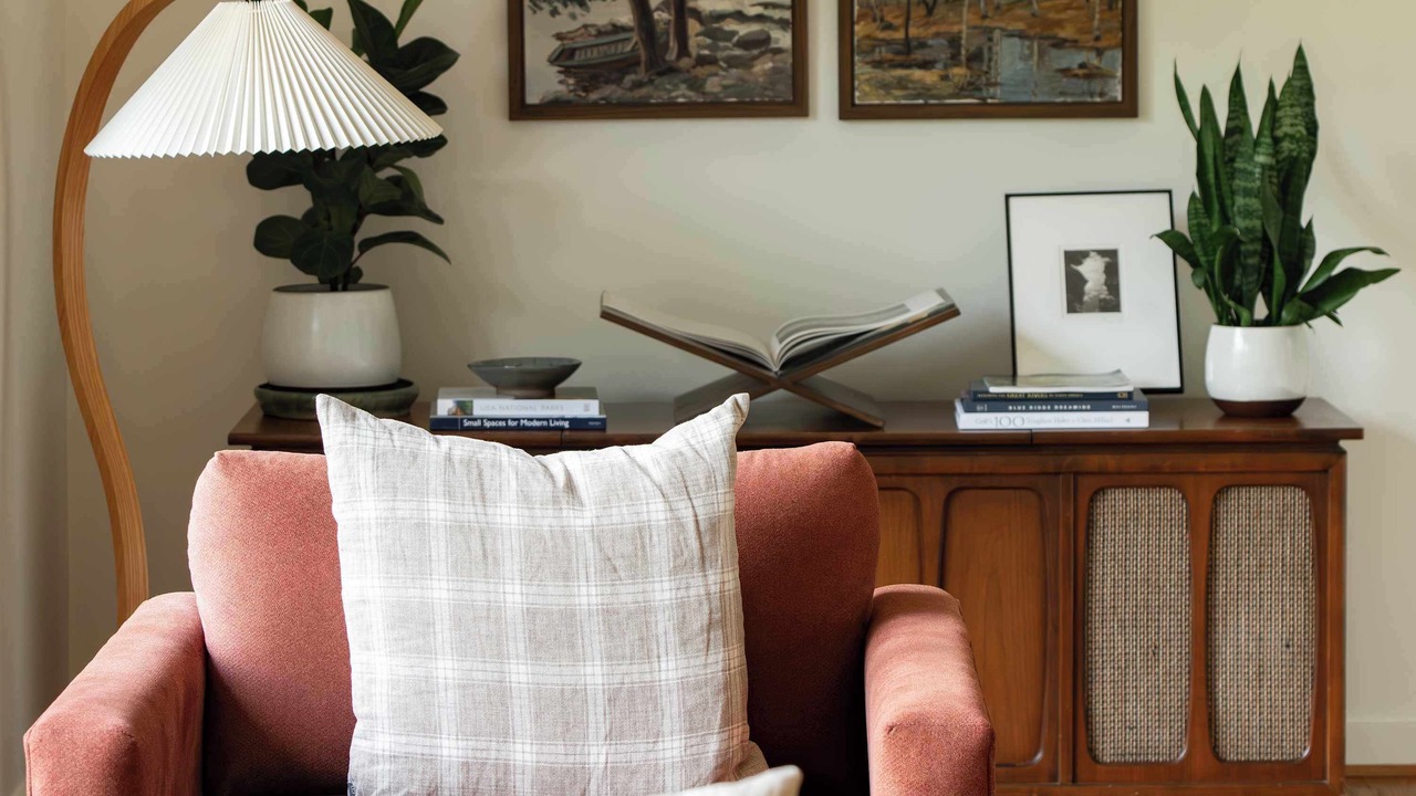 Photo of Livingroom in Fishers Hill