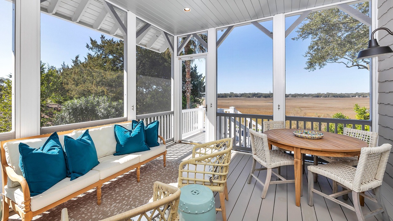 Photo of Livingroom in East Beach