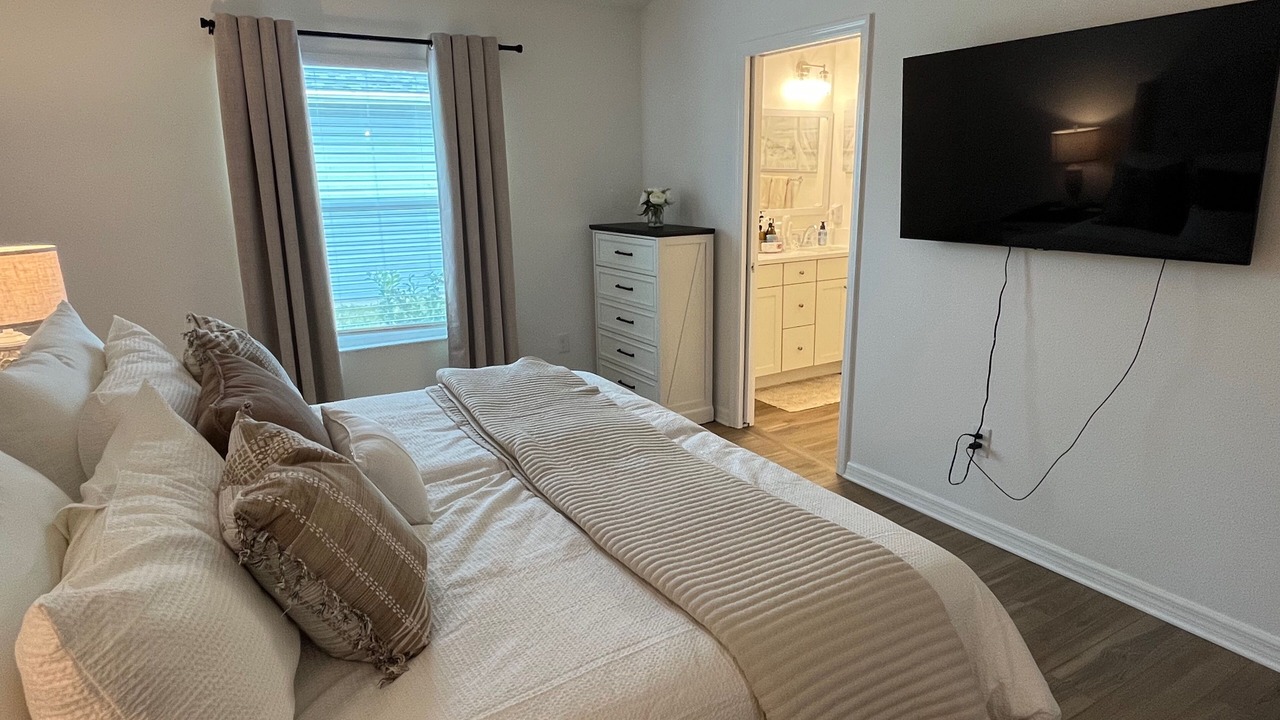 Photo of Bedroom in Sumter County