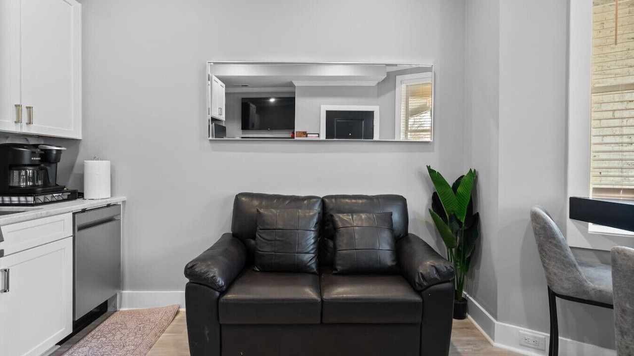 Photo of Livingroom in Bloomingdale