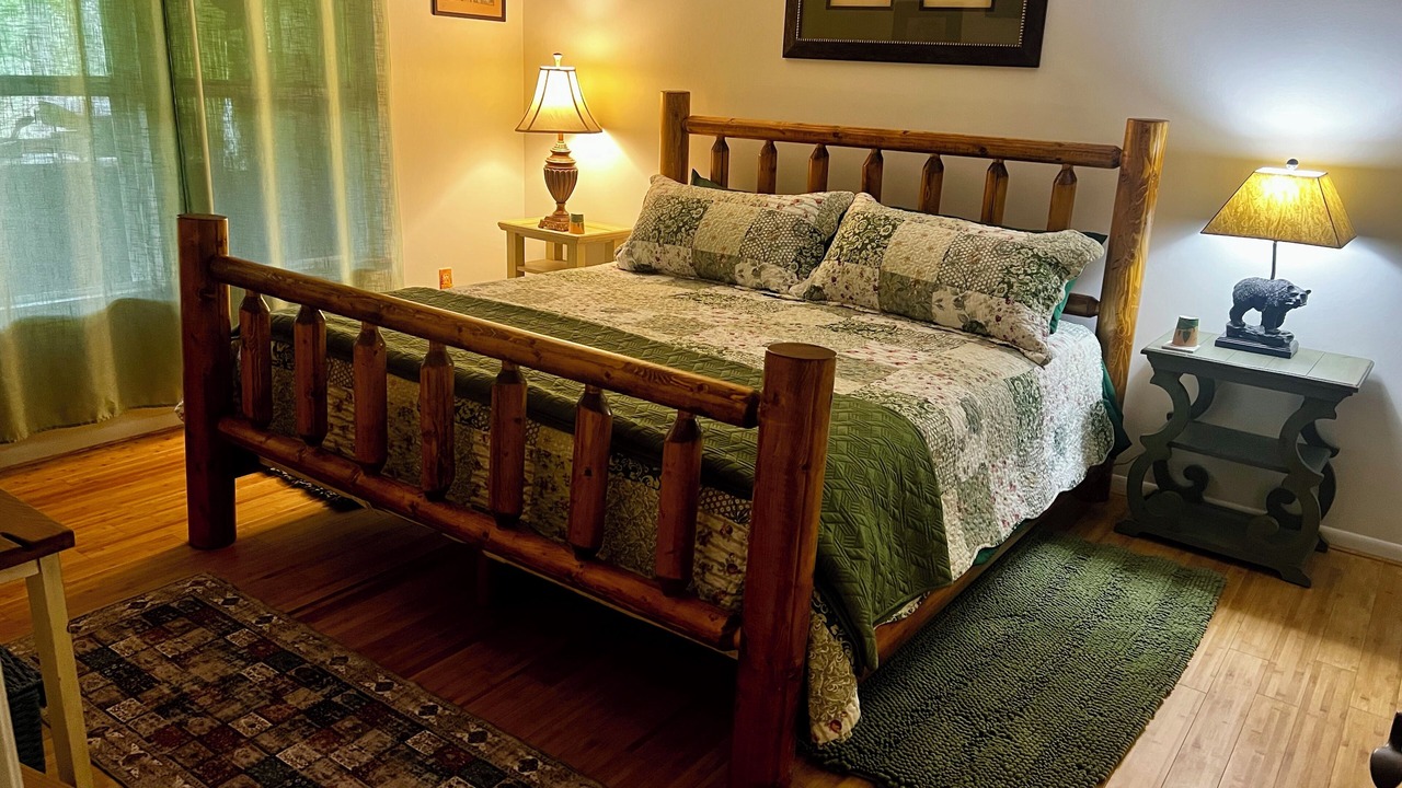 Photo of Bedroom in Murphy