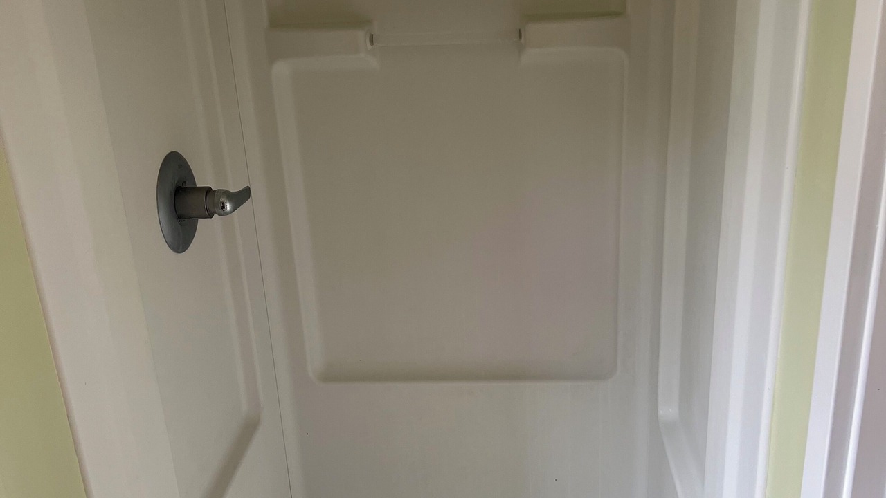 Photo of Bathroom in Historic Kailua Village
