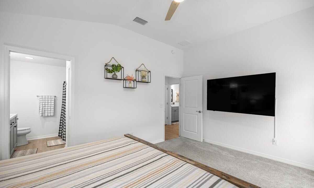 Photo of Bedroom in Sumter County