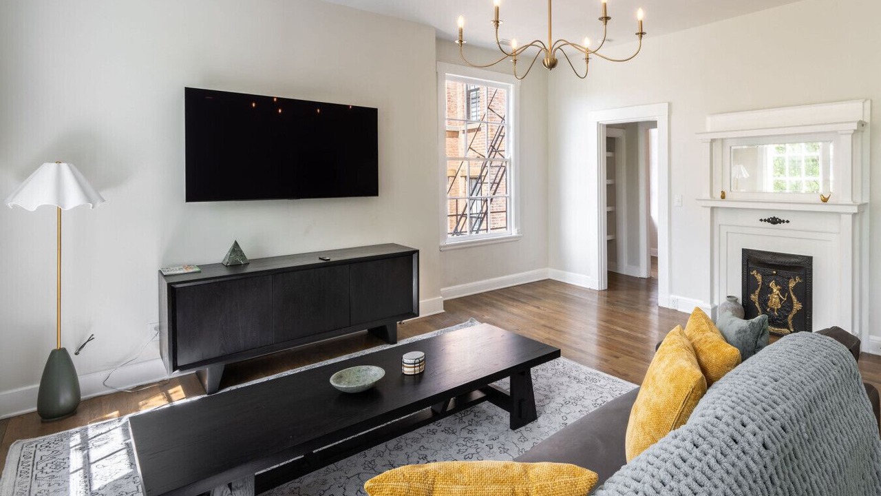 Photo of Livingroom in Pendleton