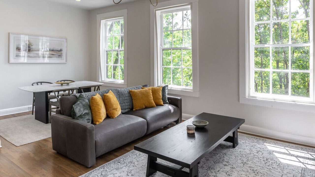 Photo of Livingroom in Pendleton