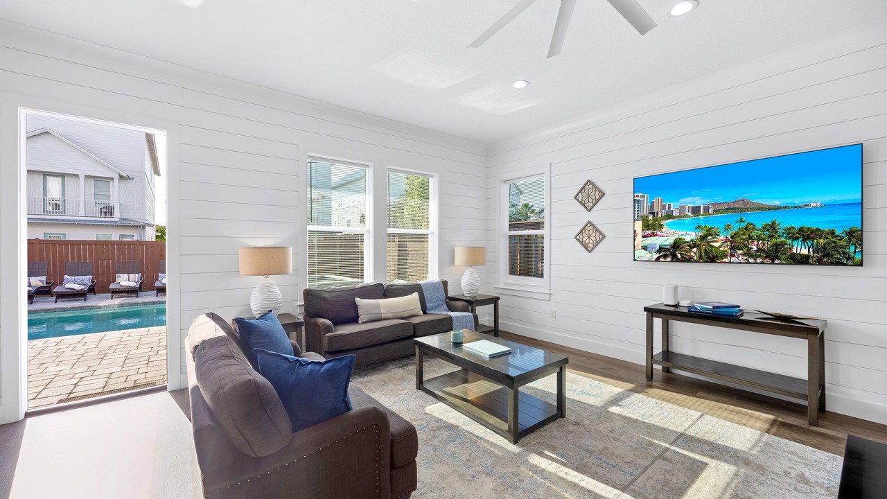 Photo of Bedroom in Miramar Beach