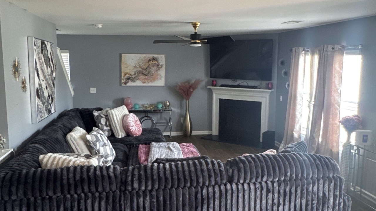 Photo of Livingroom in Golden Grove