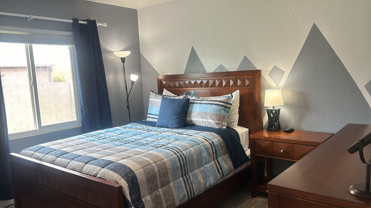 Photo of Bedroom in Townsite