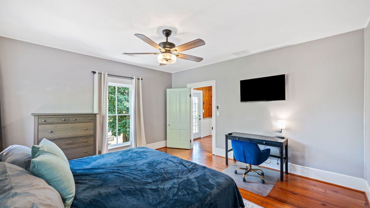 Photo of Bedroom in Jasper