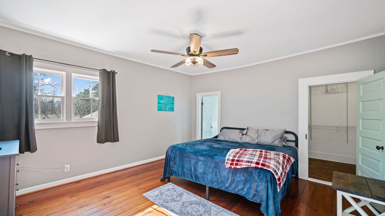 Photo of Bedroom in Jasper