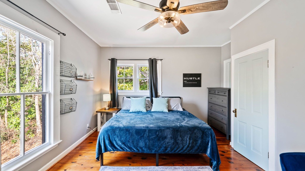 Photo of Bedroom in Jasper
