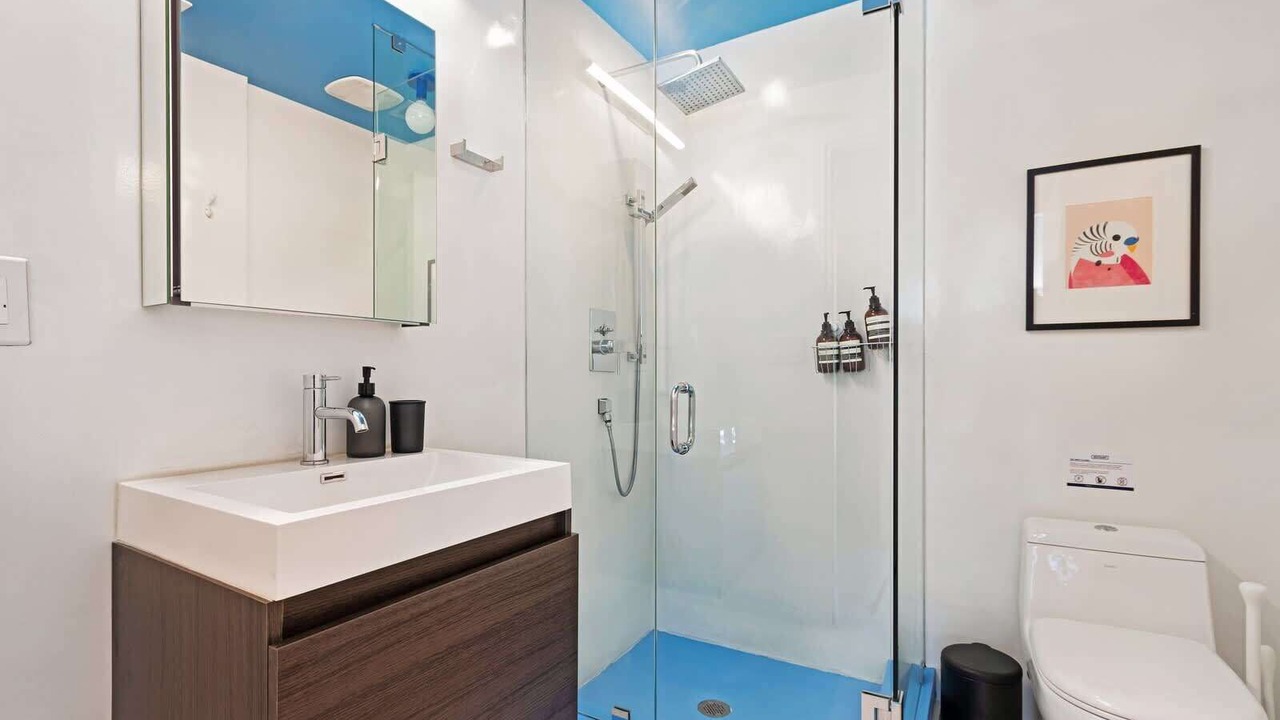 Photo of Bathroom in South Pointe
