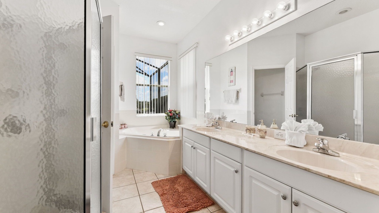 Photo of Bathroom in Calabay Parc