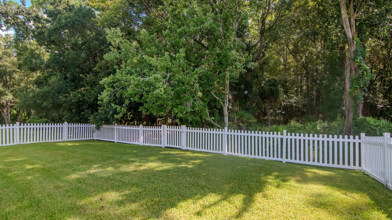 Photo of Outdoor in Meadow Pointe