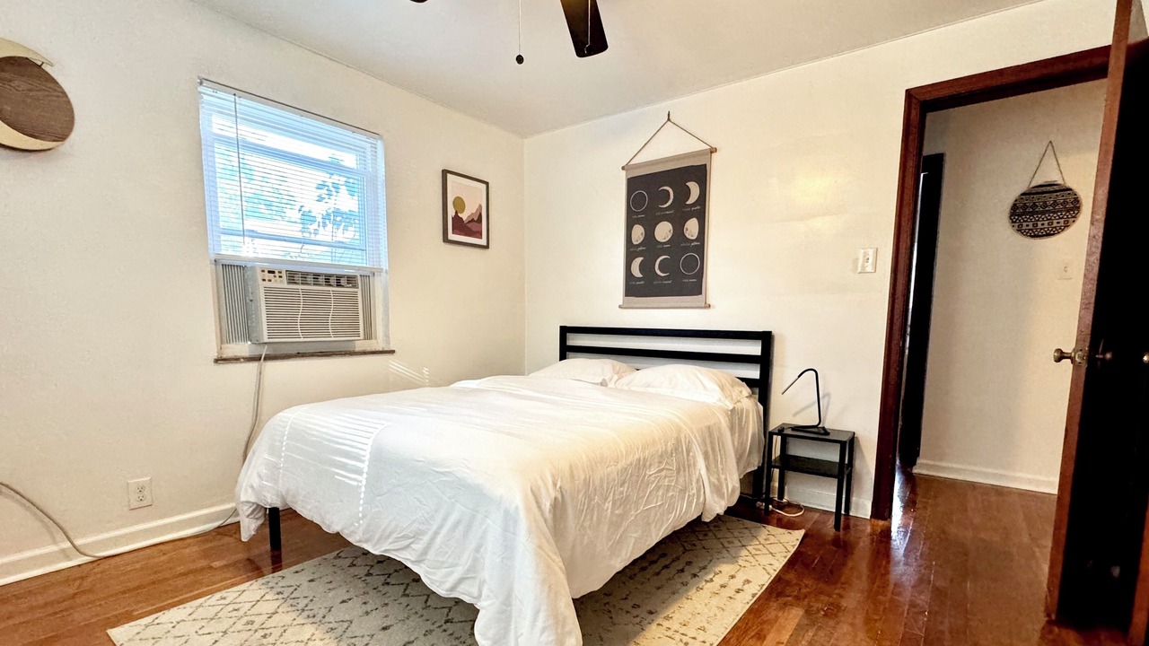 Photo of Bedroom in Westwood