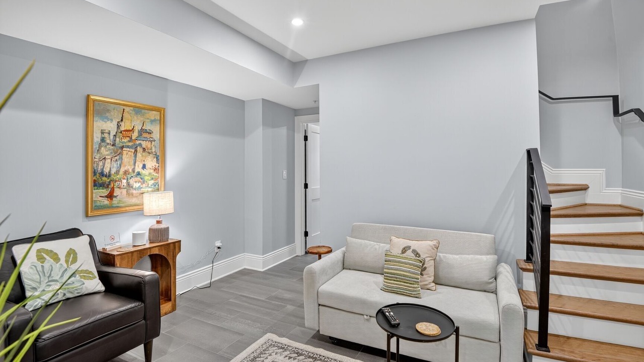 Photo of Livingroom in Hill East