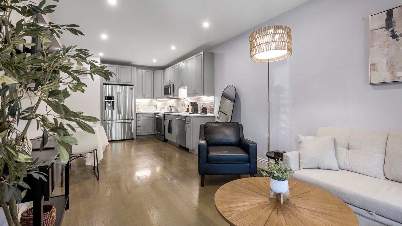 Photo of Livingroom in Hill East
