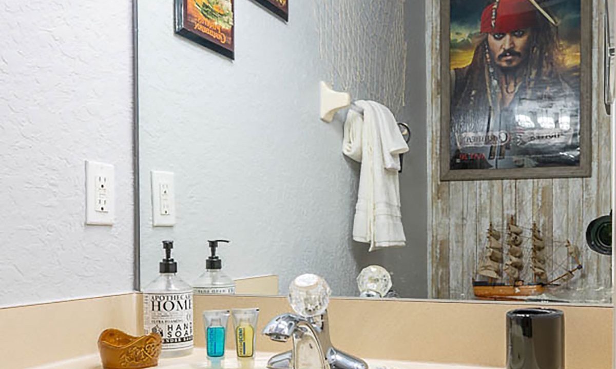 Photo of Bathroom in Regal Palms