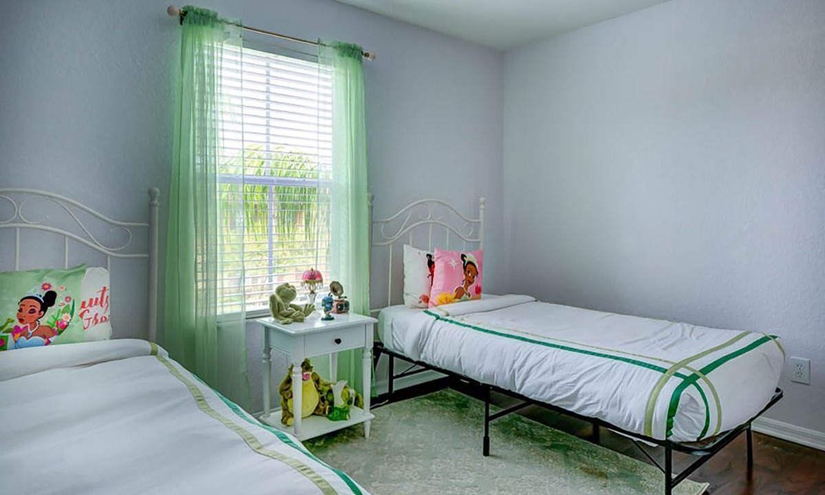 Photo of Bedroom in Regal Palms