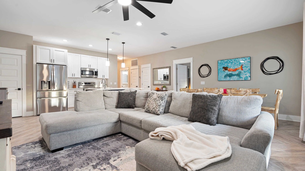Photo of Livingroom in The Preserve On The Bay