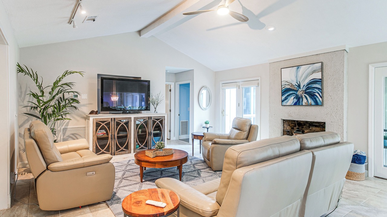 Photo of Bedroom in Saint Simons Island