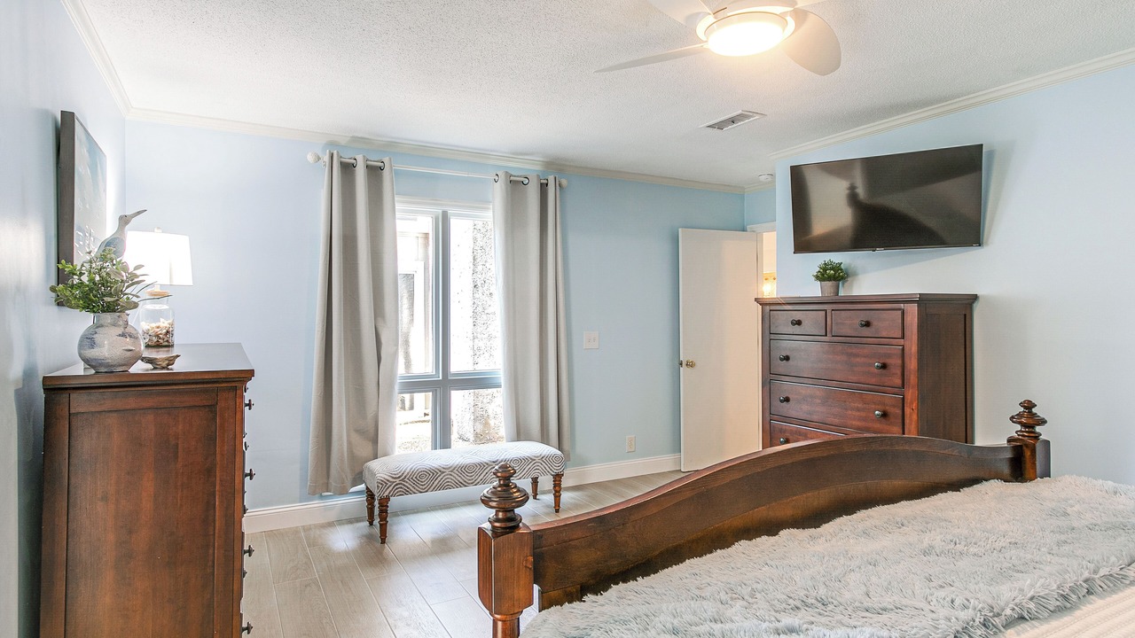 Photo of Bedroom in Saint Simons Island