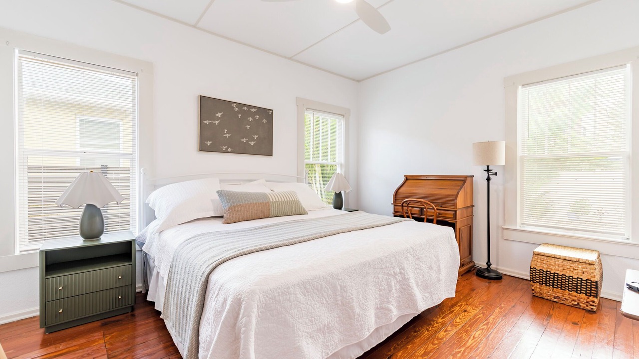 Photo of Bedroom in Gillespie Park