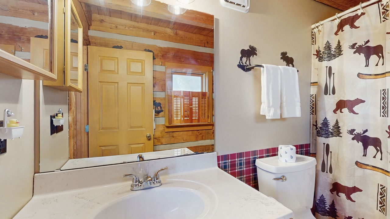 Photo of Bathroom in Foscoe