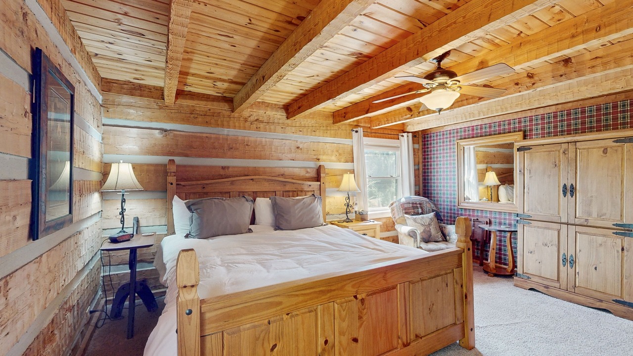Photo of Bedroom in Foscoe