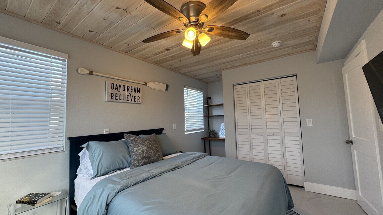 Photo of Bedroom in Matlacha