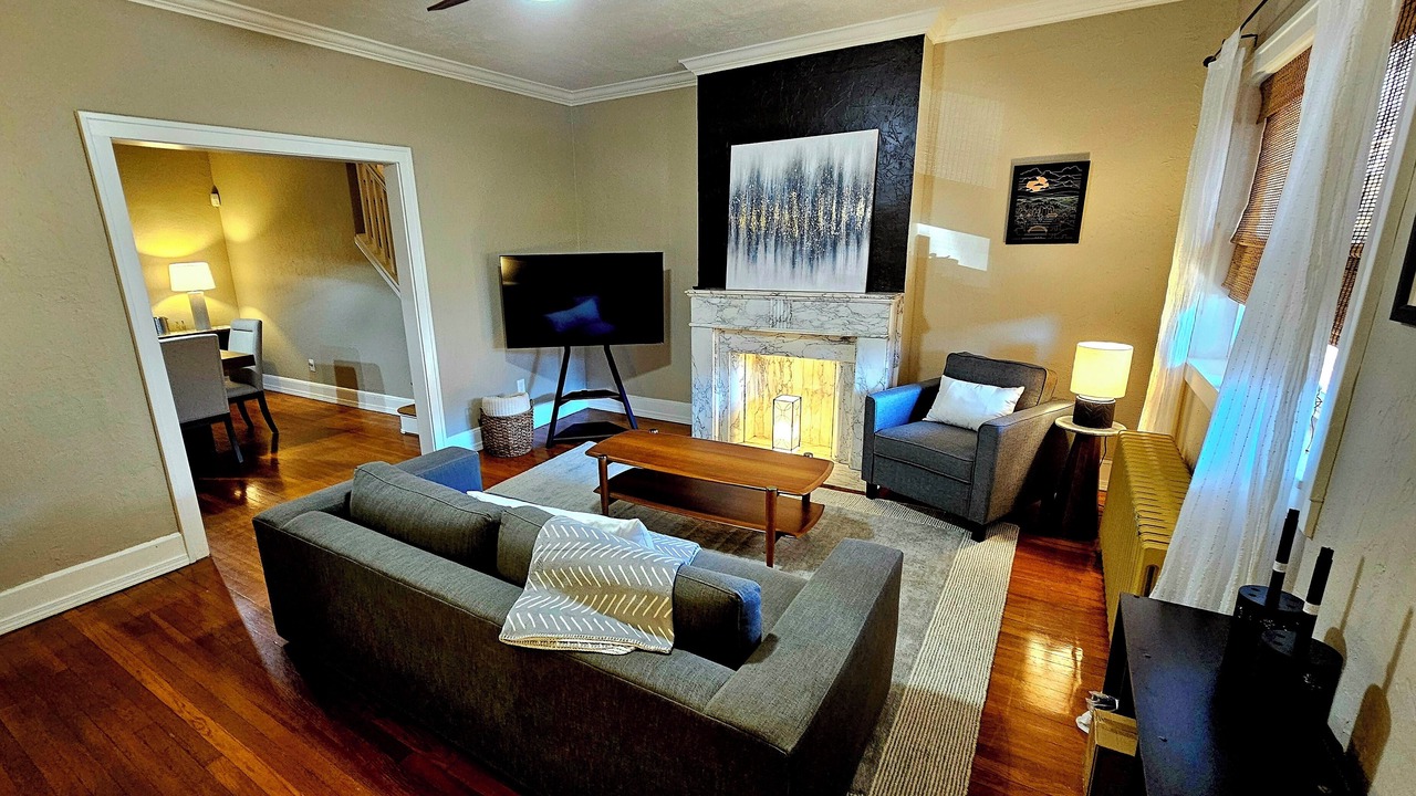 Photo of Livingroom in Pittsburgh