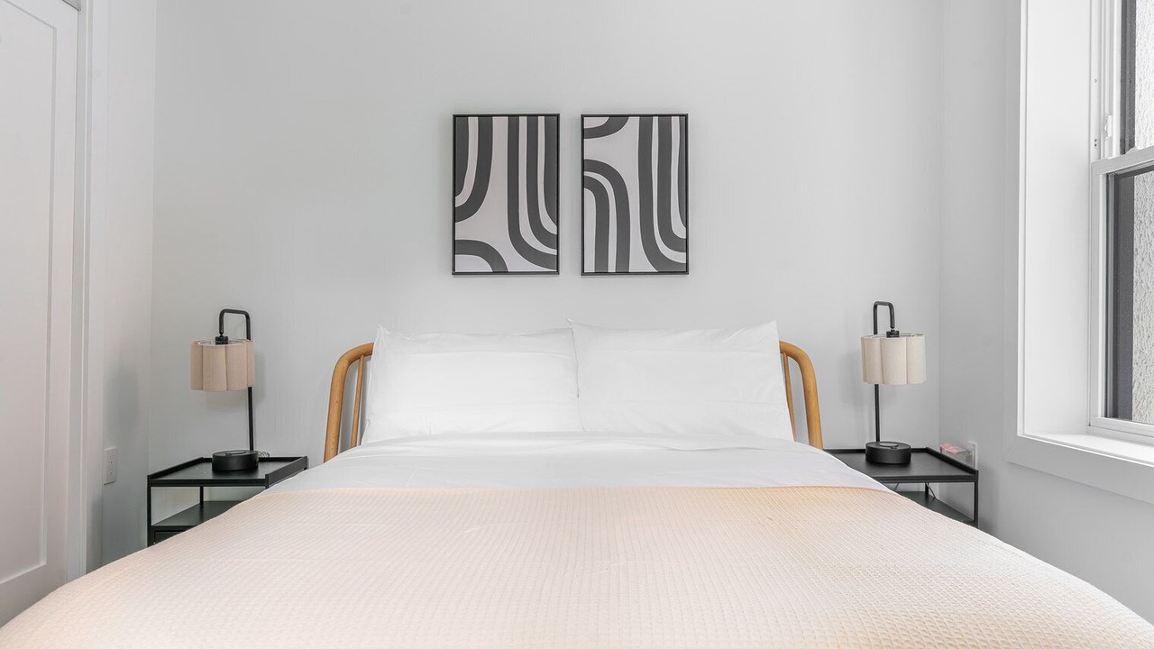 Photo of Bedroom in Kalorama Heights
