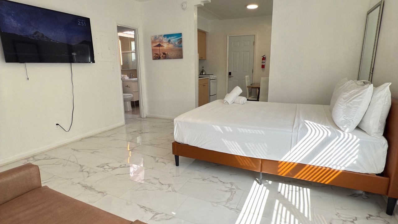 Photo of Bedroom in Flamingo/Lummus