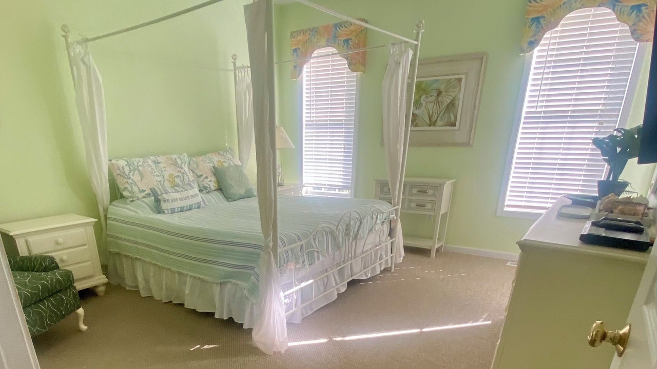 Photo of Bedroom in Yaupon Beach
