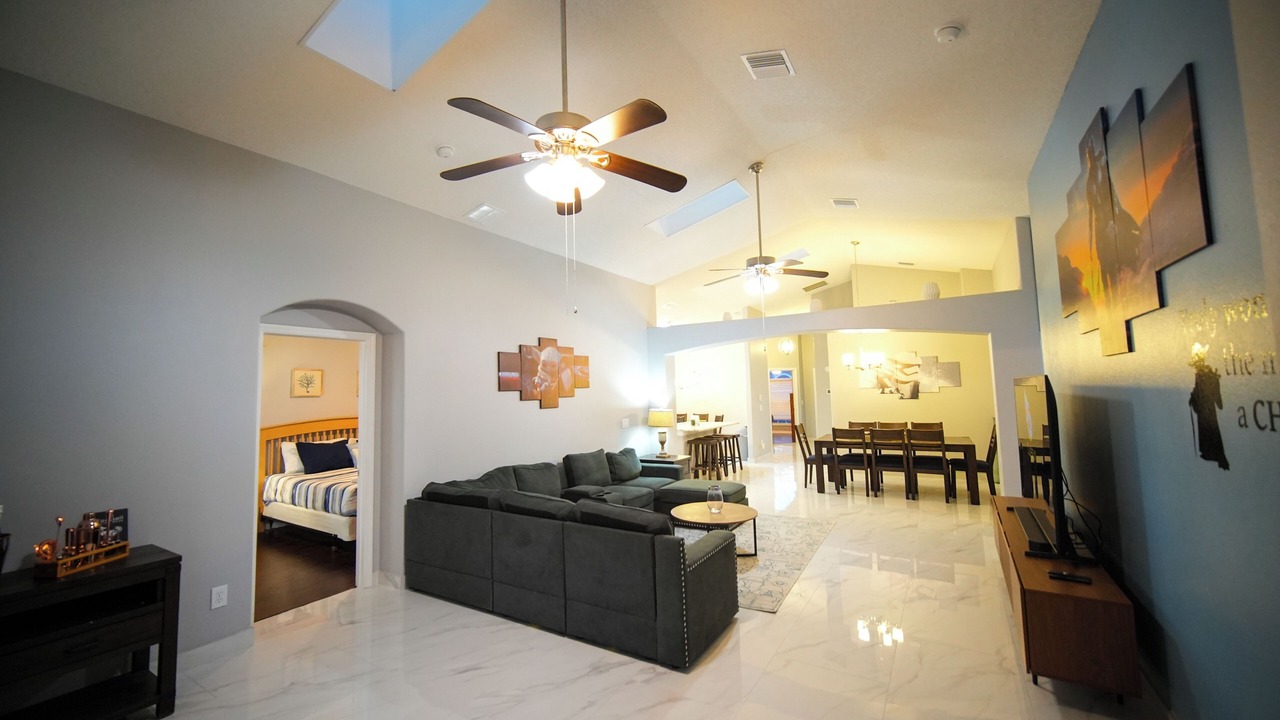 Photo of Livingroom in Windsor Palms
