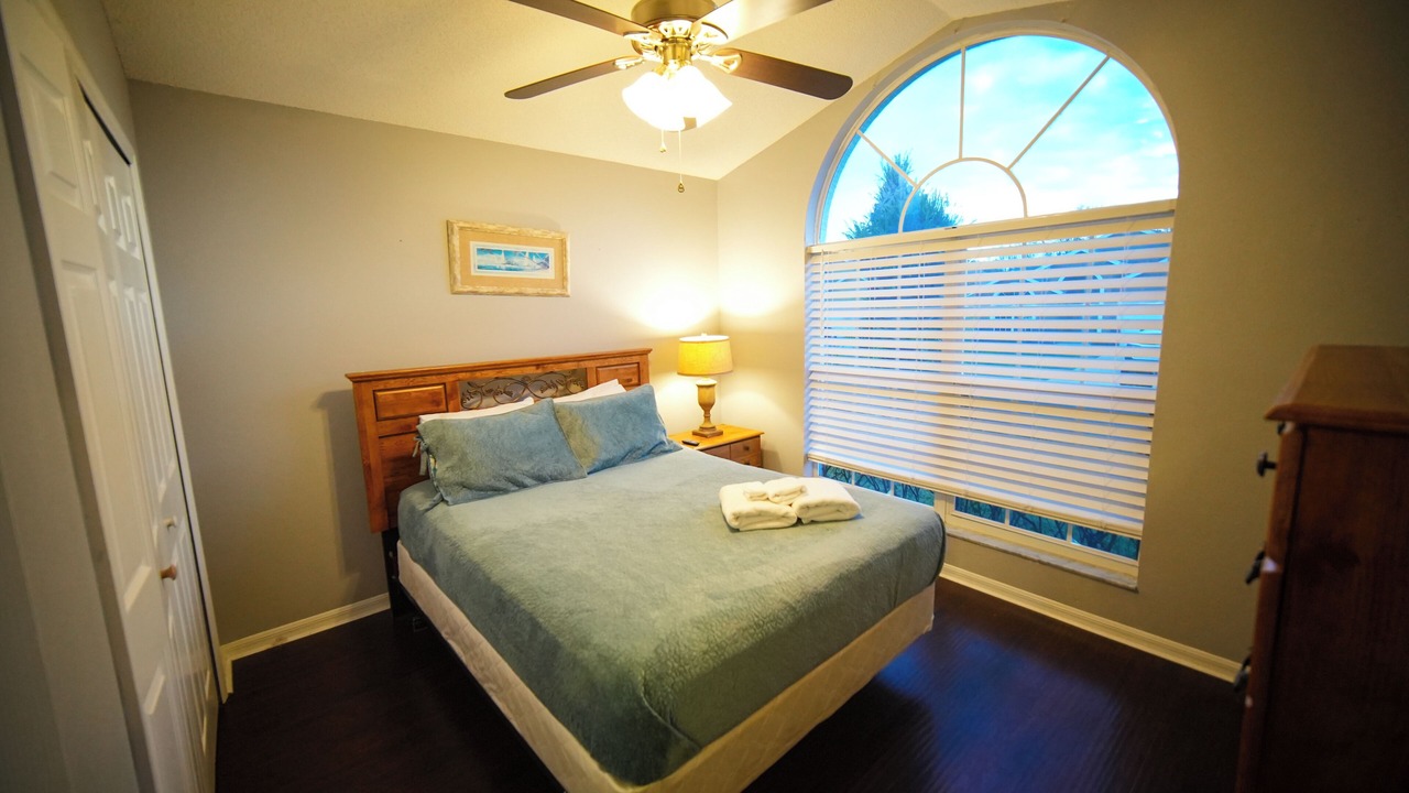 Photo of Bedroom in Windsor Palms
