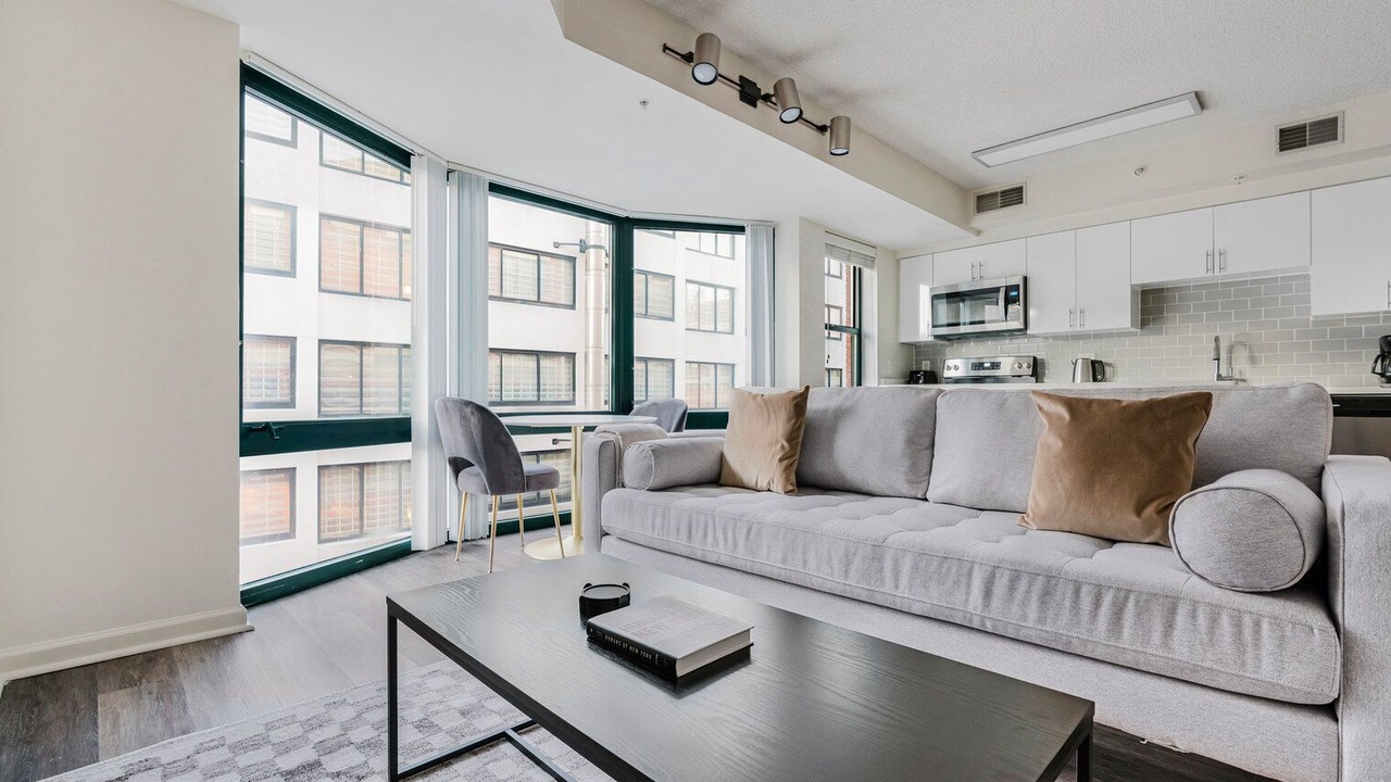Photo of Livingroom in Logan Circle