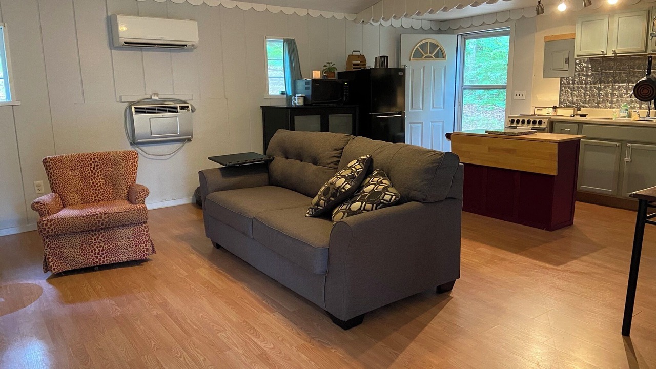 Photo of Livingroom in Clarksville