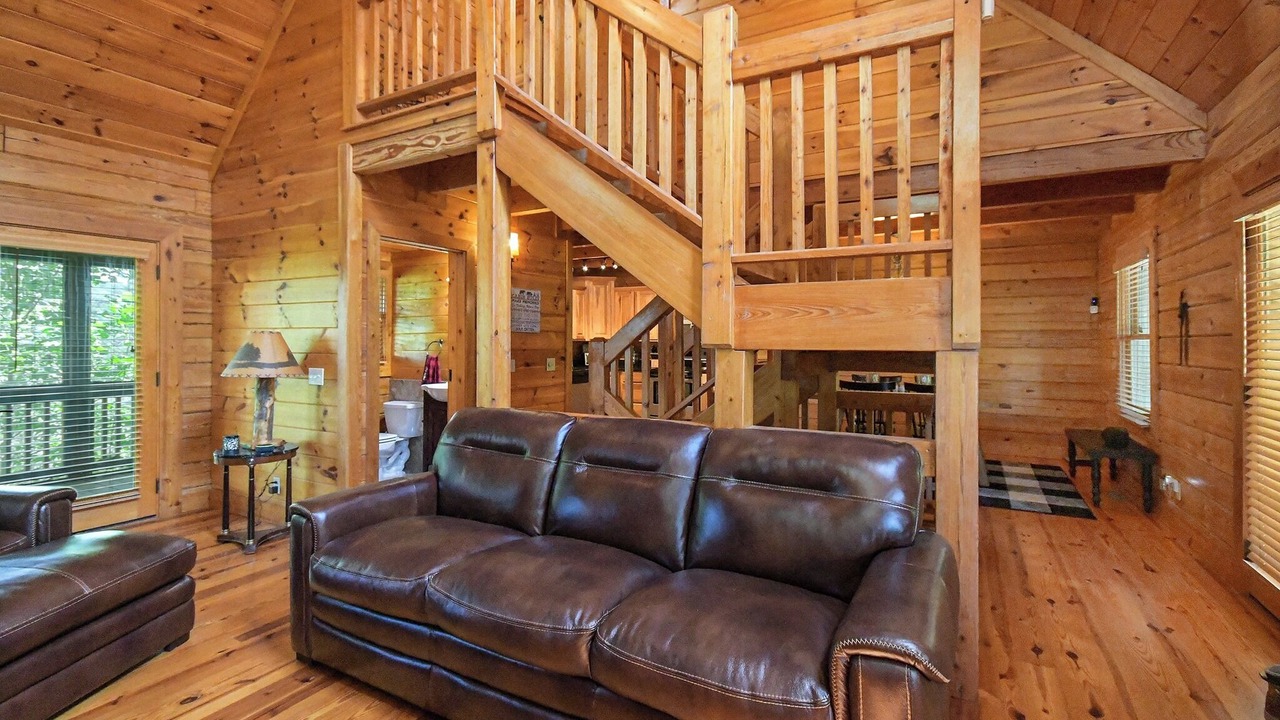 Photo of Livingroom in Talking Rock