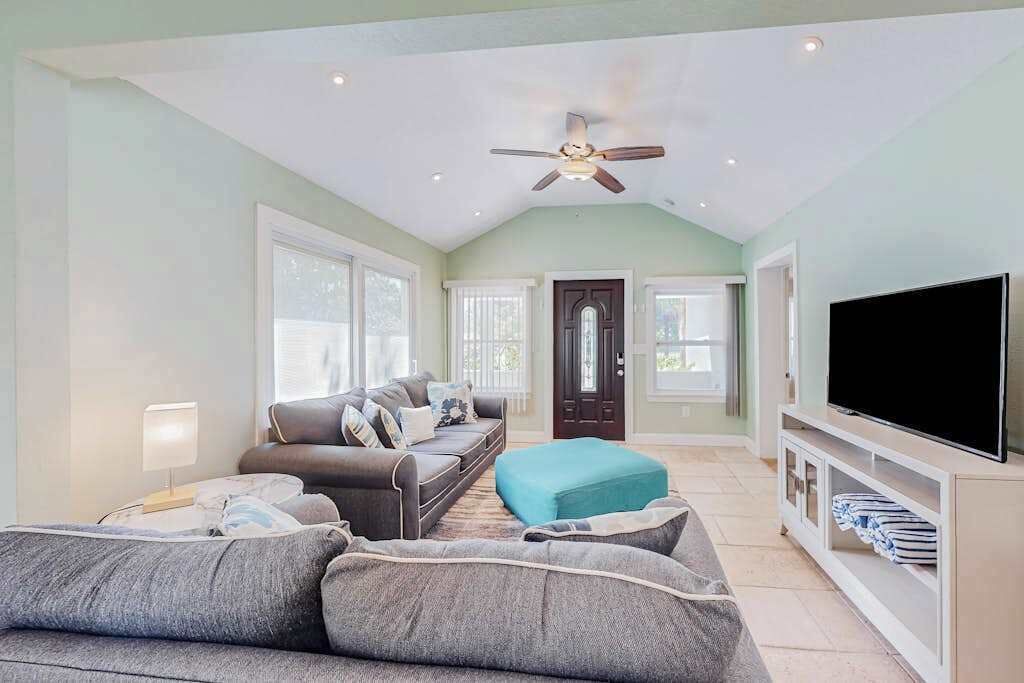 Photo of Livingroom in Bayou Oaks