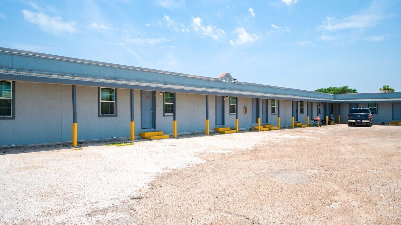 Photo of Others in Flour Bluff