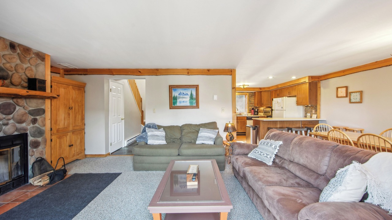 Photo of Livingroom in North Creek