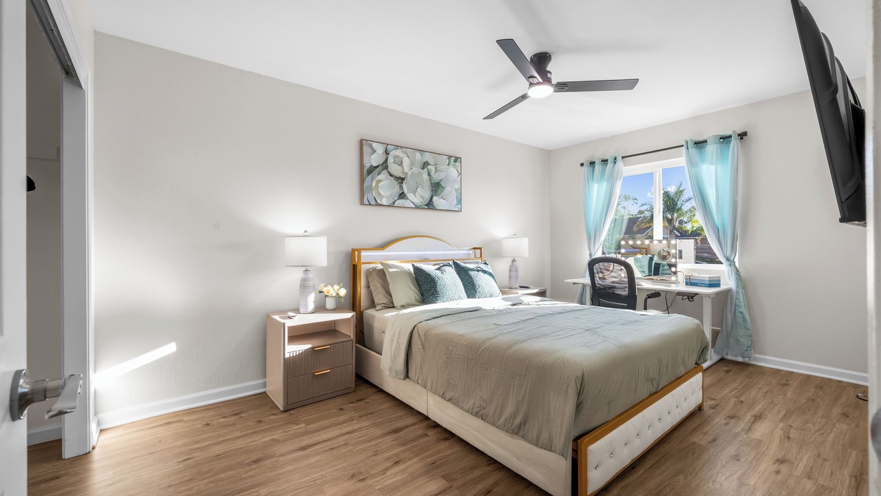 Photo of Bedroom in Rancho Penasquitos