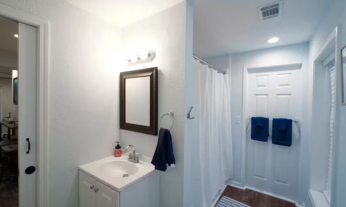 Photo of Bathroom in Brunswick